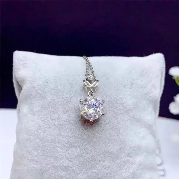 Certified 5ct. t.w. Moissanite Diamond Crown Necklace NEW - Picture 7 of 10